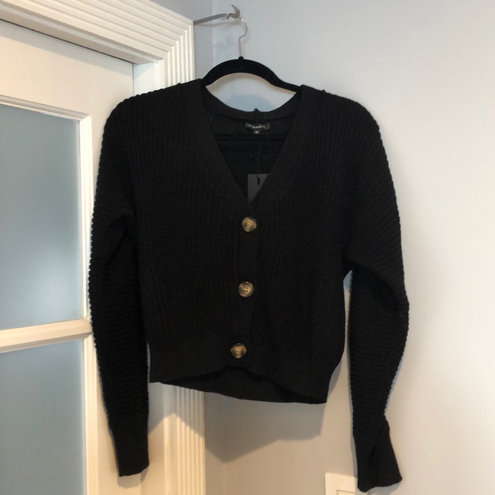 Dynamite Black Sweater